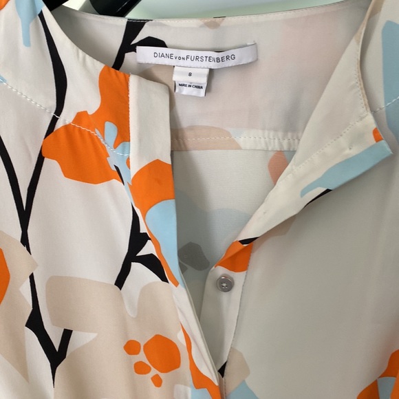 Beautiful (New no tags) Diane von Fürstenberg silk dress with side pockets sz 8 - Picture 3 of 7